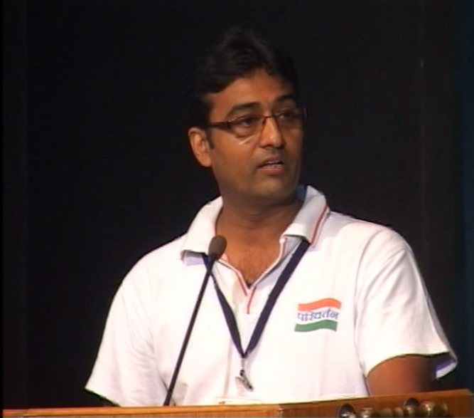 Sunil Munot speaking at a conference